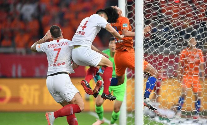 亚冠倒计时，上海久事今晚状态回暖，细节引发关注，压力陡增，控场能力受关注 