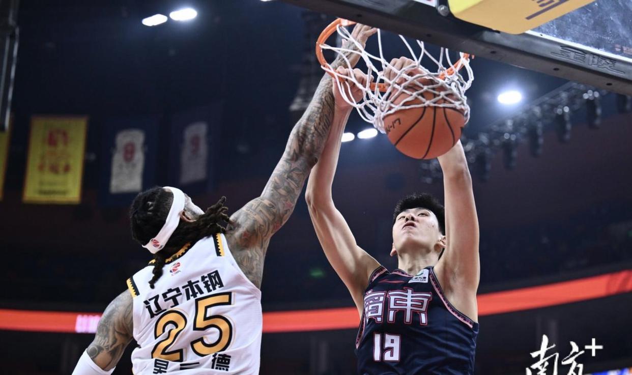 CBA季后赛倒计时，纽约尼克斯窗口期绝杀压哨，细节引发关注，底气十足，球队文化再被提及的简单介绍