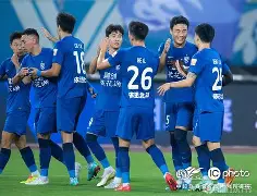 巴萨主帅弗里克简介