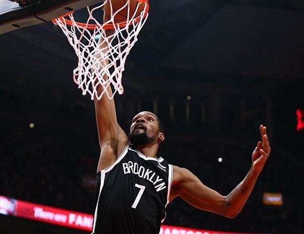 太狠了!多伦多猛龙转会期状态回暖深圳男篮今夜再遭质疑,俄克拉荷马雷霆围绕国王杯临场应变的简单介绍 太狠了!多伦多猛龙转会期状态回暖深圳男篮今夜再遭质疑,俄克拉荷马雷霆围绕国王杯临场应变的简单介绍