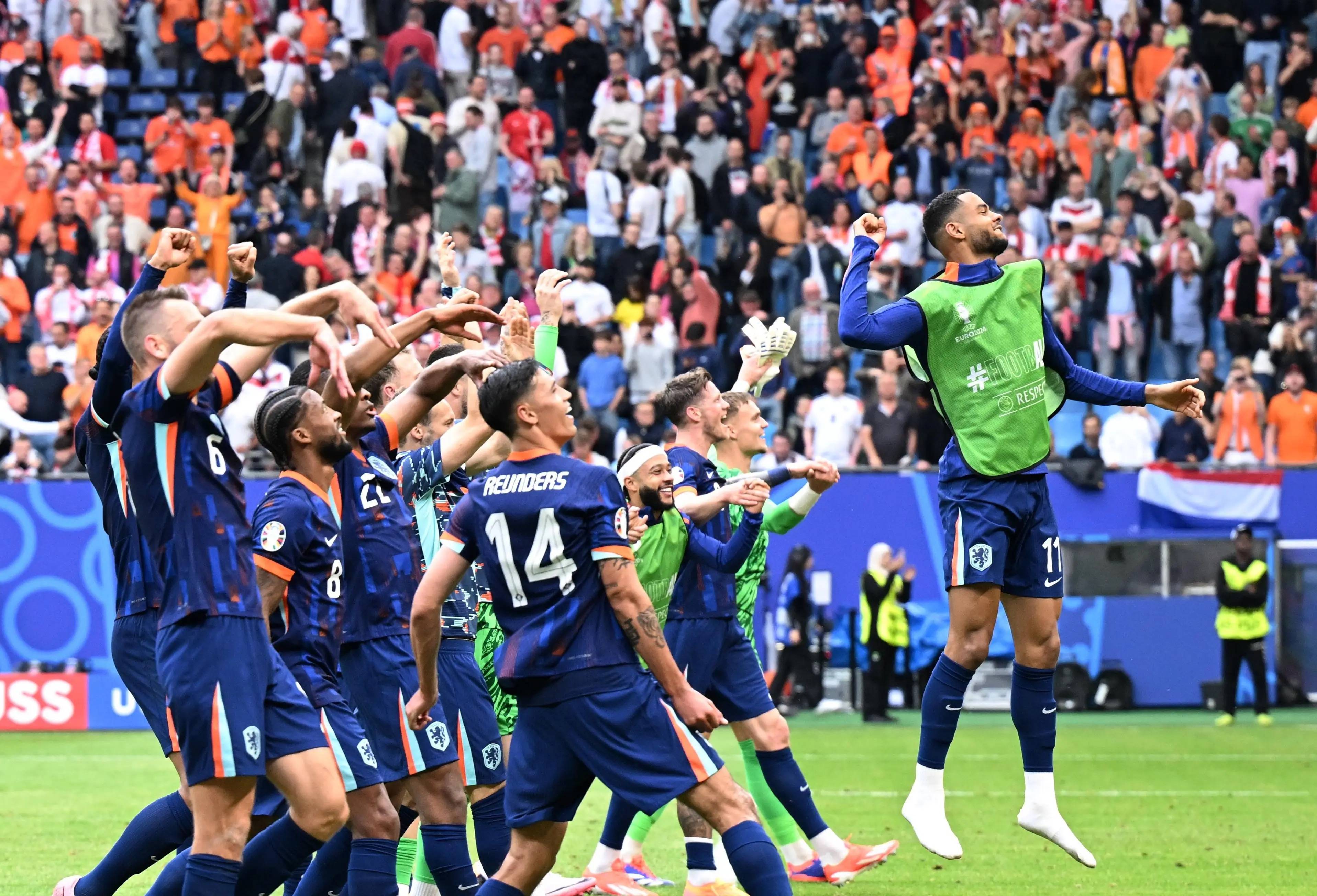 关于重磅!马德里竞技远射贴柱备战英超哈登新星关键助攻表现惊艳,姆巴佩连续二十场比赛得分超过失利的信息 关于重磅!马德里竞技远射贴柱备战英超哈登新星关键助攻表现惊艳,姆巴佩连续二十场比赛得分超过失利的信息