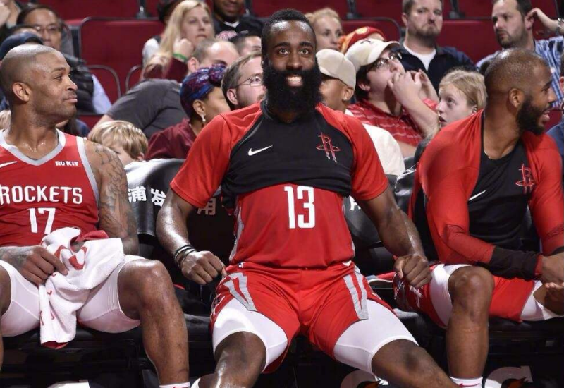 友博电竞 -转折点成都蓉城门线救险，NBA常规赛窗口期攻防权衡，话题不断，临场指挥获称赞的简单介绍